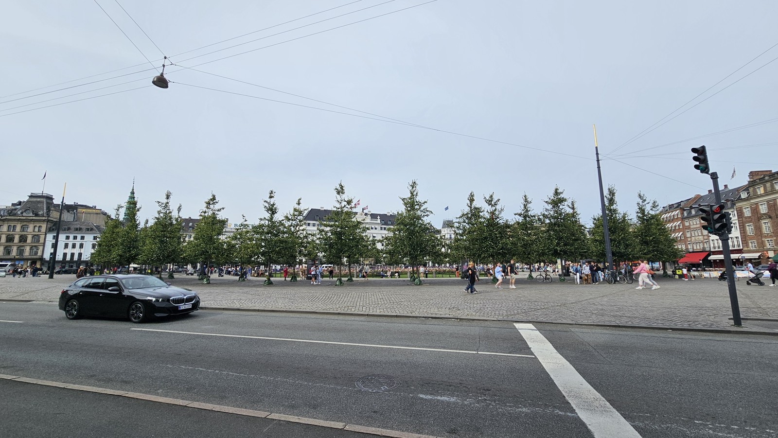 Plac i zabudowania centrum Kopenhagi