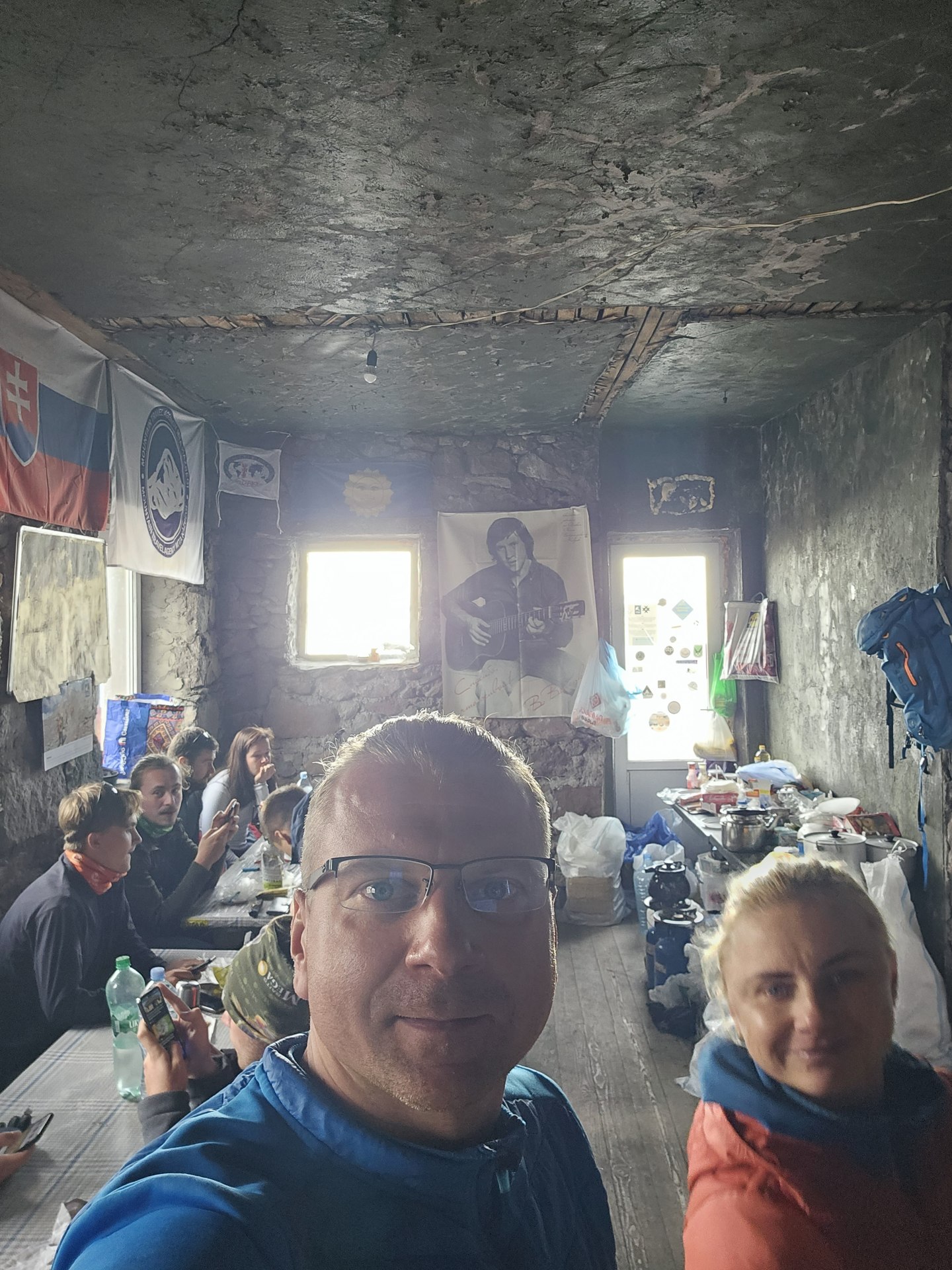 W schronisku podczas dnia przygotowań