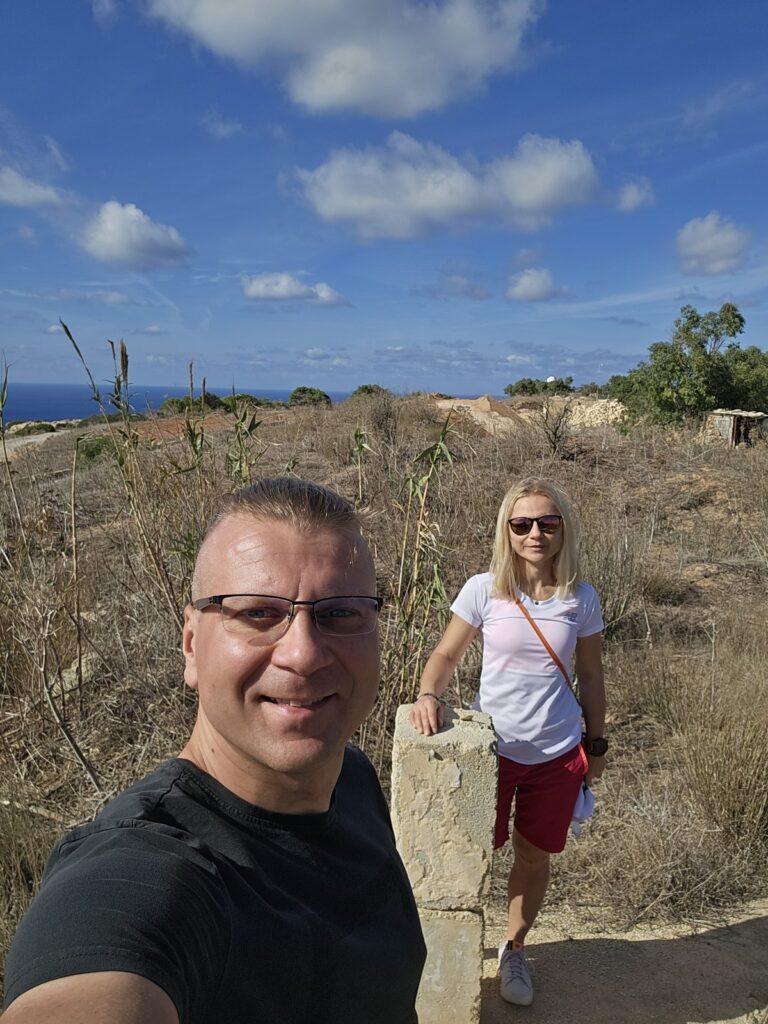 Malta — okolice Ta’ Dmejrek i wybrzeże, 10 listopada 2023