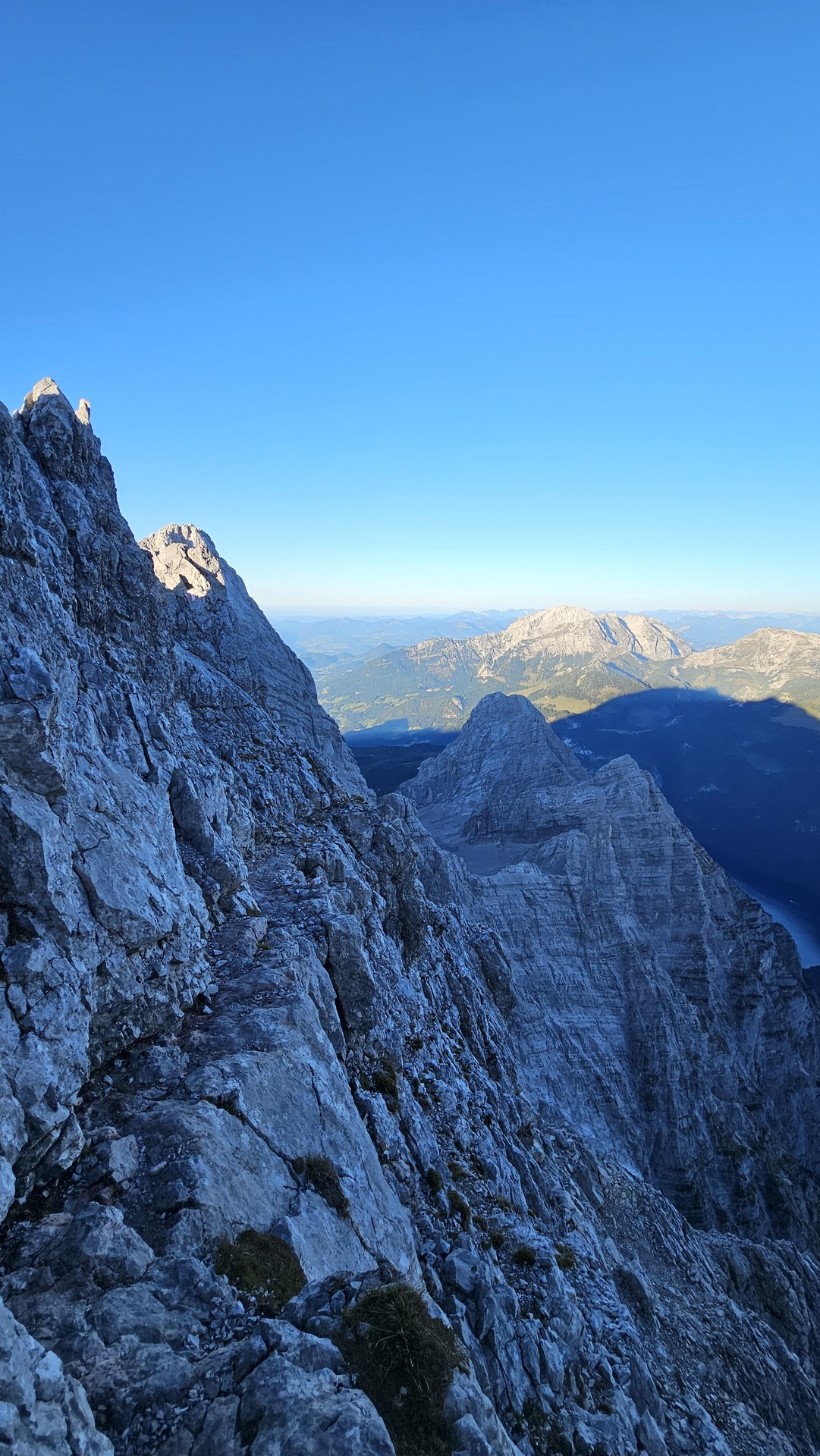 Eksponowany odcinek grani Watzmanna